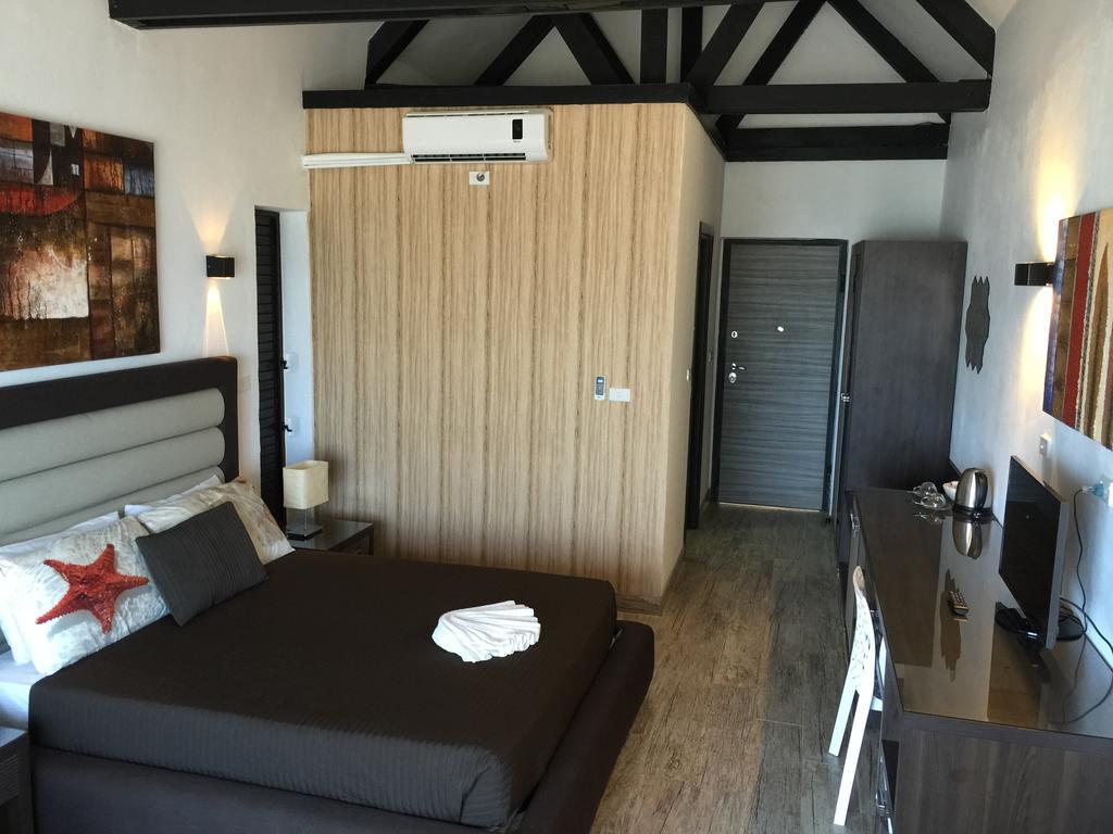 קורוטוגו Crows Nest Resort מראה חיצוני תמונה